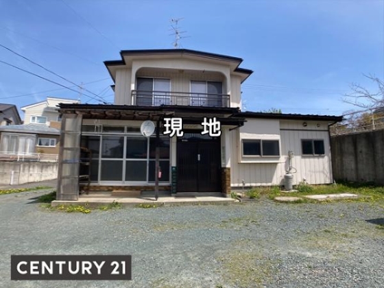 八戸市新井田松山の中古住宅のご紹介です♪